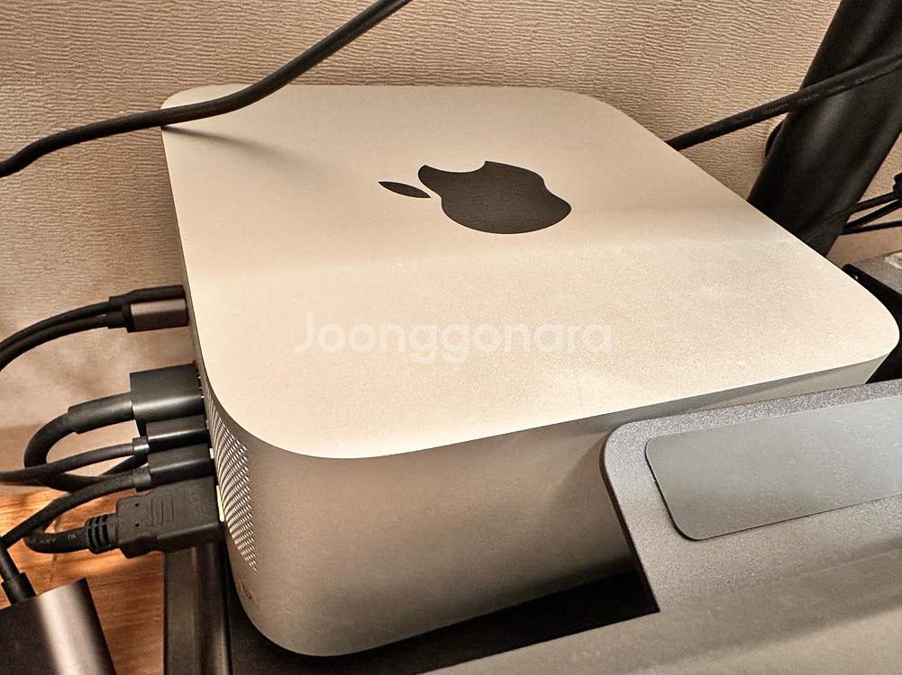 맥스튜디오 2022 M1 Max 64gb ssd 1TB--1