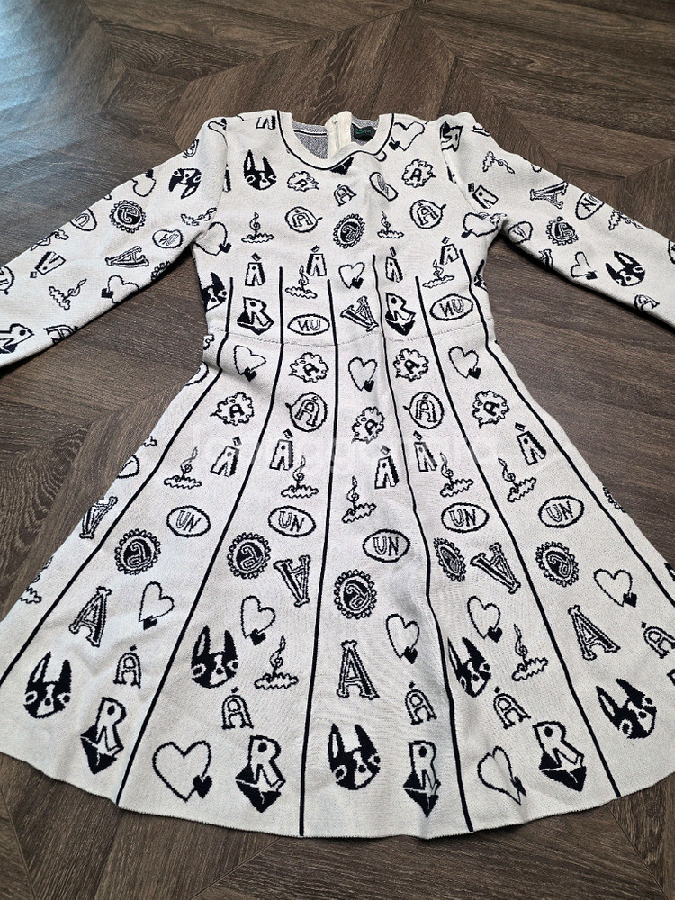 베네통 니트 원피스(55사이즈)--0