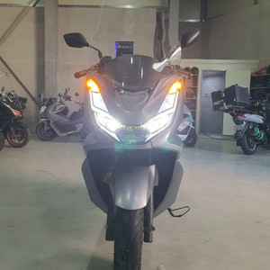 혼다 pcx125abs 21년식 5만km 소모품올교환 점검완료:)