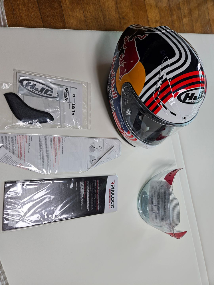 오토바이 헬멧 (HJC 알파1 레드불 바이크 헬멧) 이미지