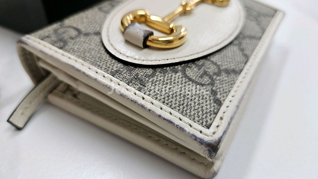 구찌 GG 수프림 호스빗 카드지갑--4