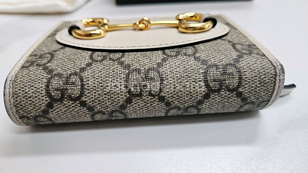 구찌 GG 수프림 호스빗 카드지갑--5