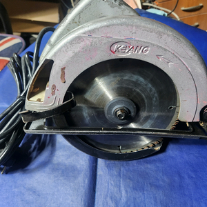 계양 7인치 원형톱 CS-7CA 팝니다