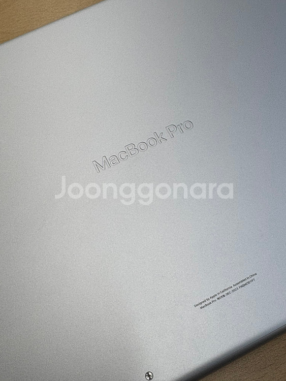 맥북프로 M3 14인치 512G / 18G--1