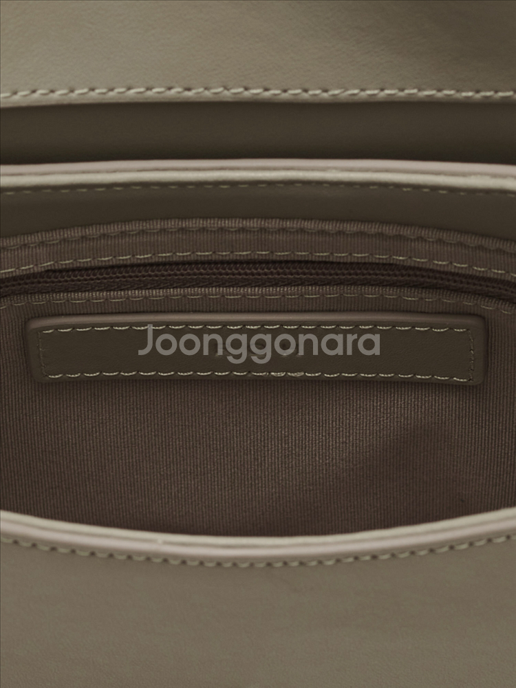 ROH로서울 크로스백 (단종제품,원가238,000)--8