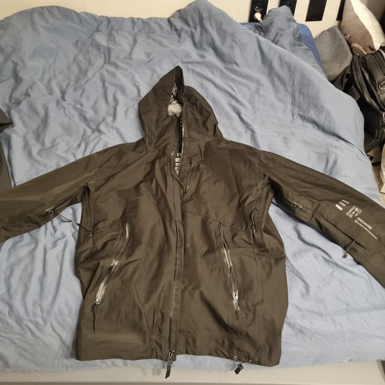 프리스키 풀세트 팝니다 (아토믹펑스7, 살로몬부츠, 오클리 플라이트덱 고글, 아디다스 프리스키의류 등)--6