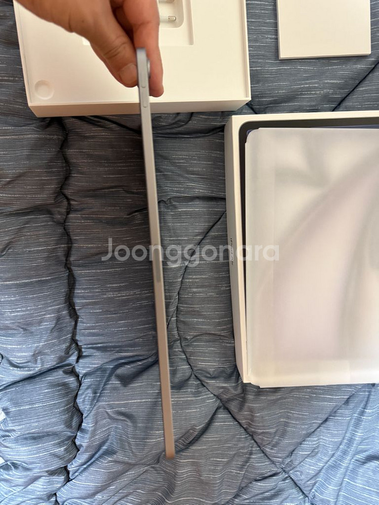 아이패드 에어 7세대 m3 13인치 128gb 와이파이 스페이스 그레이 풀박스 배터리 100% S급--3