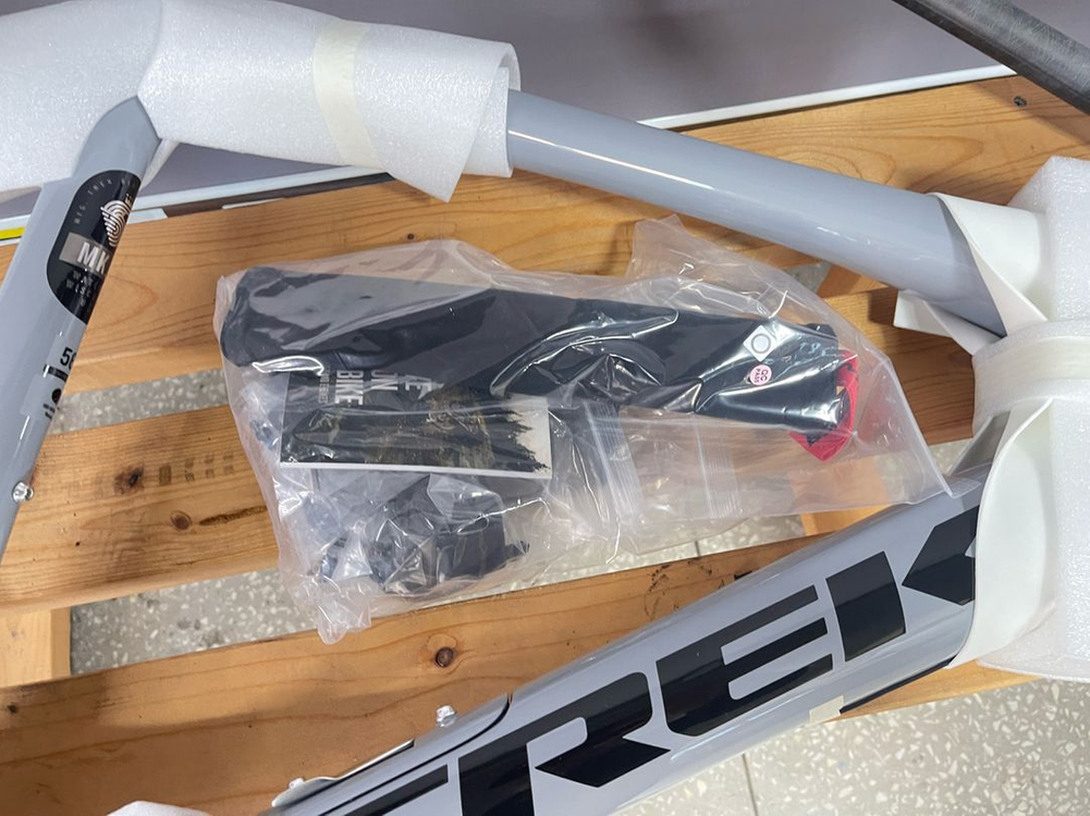 트렉 도마니 4세대 56 사이즈 이미지