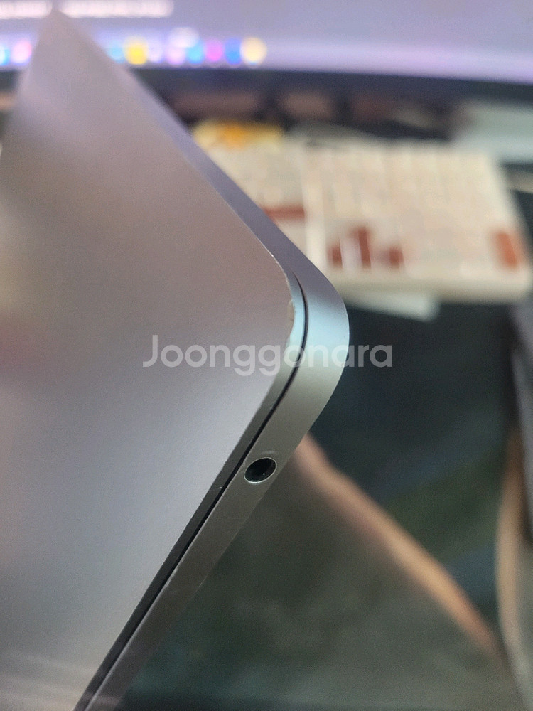 2018년형 맥북 에어 Retina 13인치 부품용--3