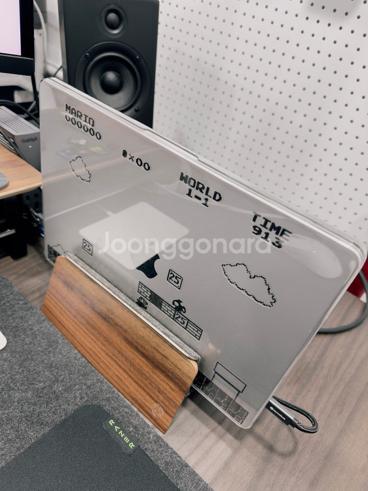 민트급 맥북프로 M3 MAX 맥스 14인치 36GB 1TB 실버 팝니다.--2