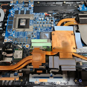 리오나인 rtx3060 노트북 베어본으로 판매합니다