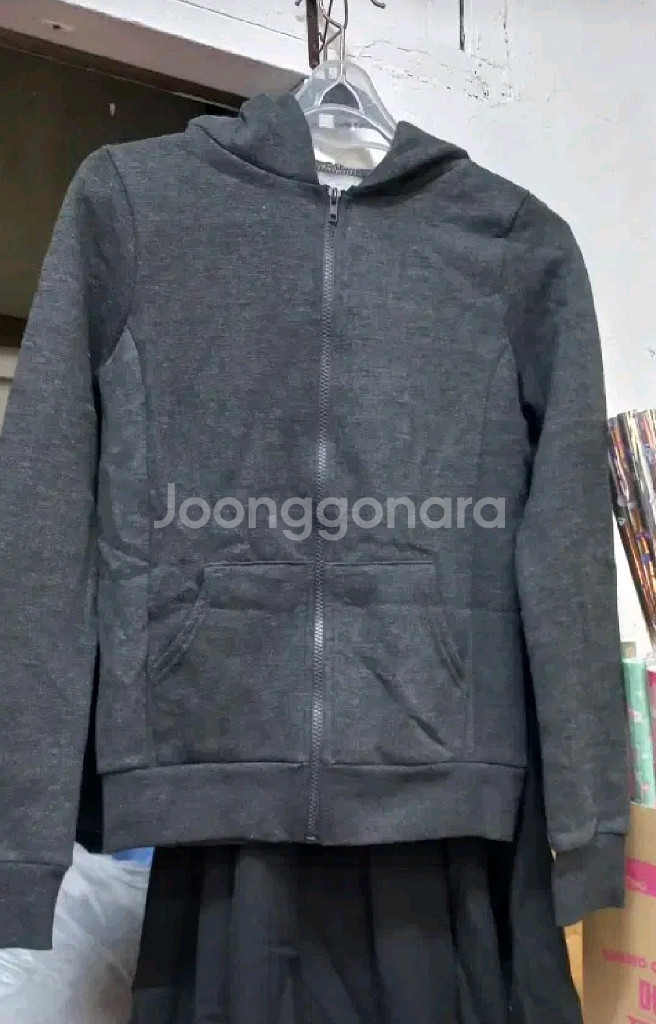 M사이즈 약기모 야구점퍼2&후드(집업)티셔츠3 일괄--2