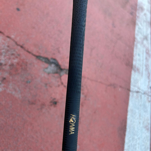 혼마 베레스 09 4스타 드라이버 팝니다 국내정품입니다.