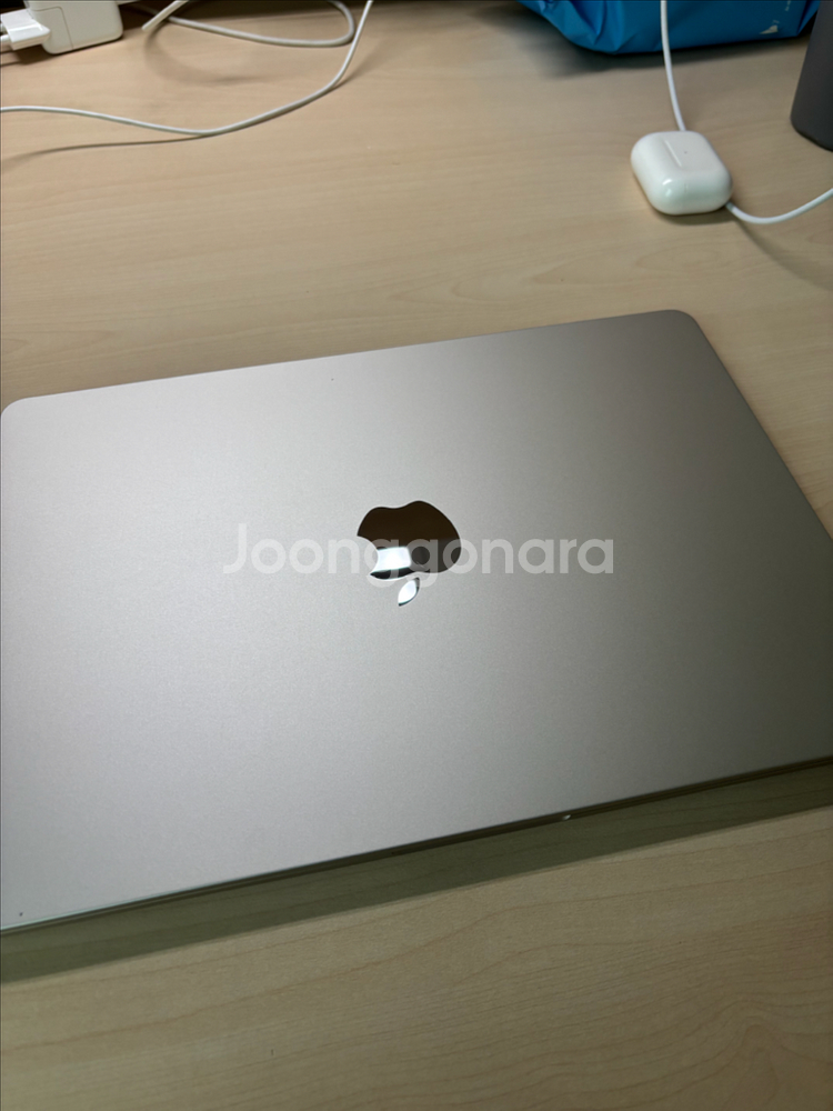 맥북 에어 M2 스타라이트--0