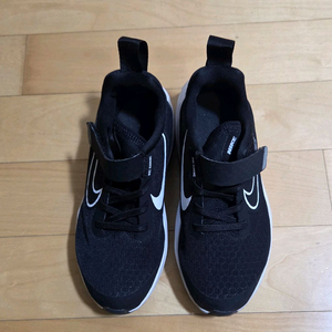 나이키 에어리프트 운동화 180