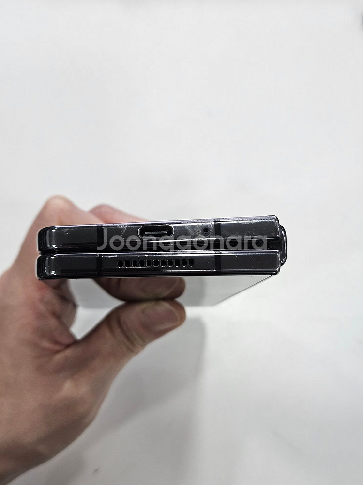 갤럭시Z폴드4 256GB 블랙--4