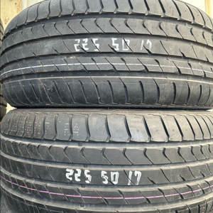 225/50R17 이월타이어 판매합니다