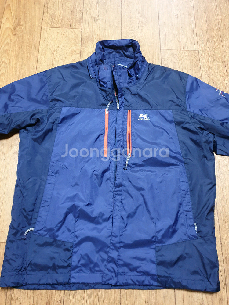 1244 콜핑 아웃도어 바람막이 110 사이즈입니다--5