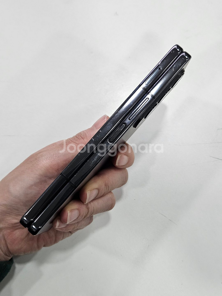 갤럭시Z폴드4 256GB 블랙--2