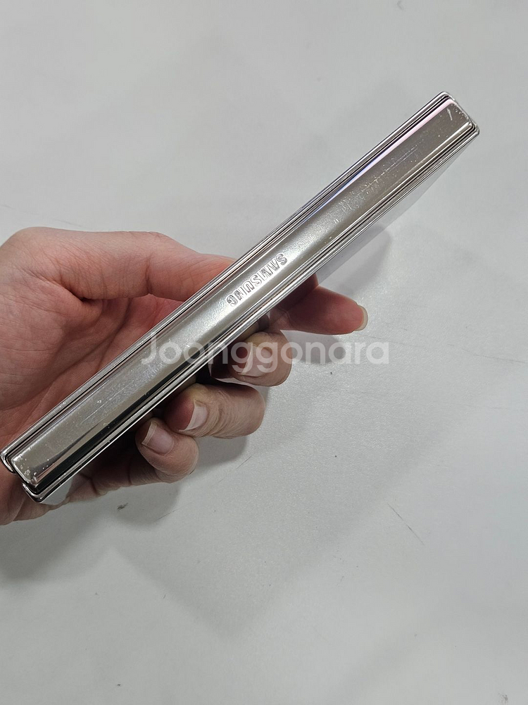 갤럭시Z폴드4 256GB 베이지--1