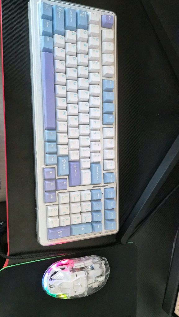 삼성 g5 32인치 QHD 모니터, 7800x3d 9070xt 고사양 본체 일괄판매--3