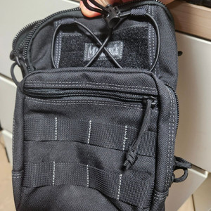 맥포스 스왈로우 슬링백 블랙