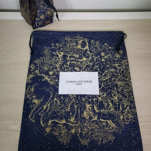 정품) 메종 디올 홀리데이 스트링 파우치 (코스메틱)