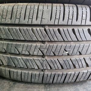255 60 18 S급중고타아어 판매