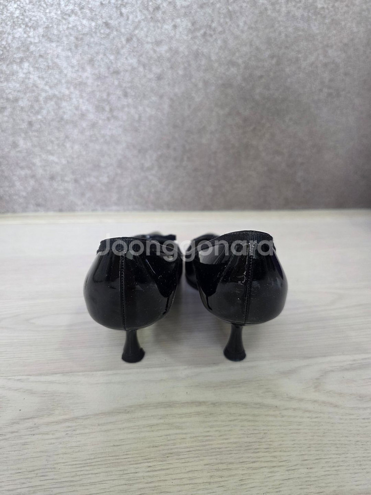 정품 페라가모 여성 구두 5사이즈 (220mm)--3