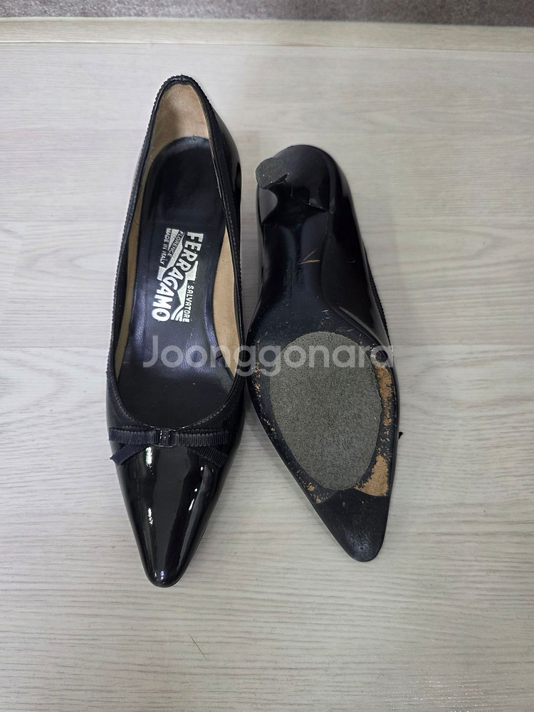 정품 페라가모 여성 구두 5사이즈 (220mm)--4