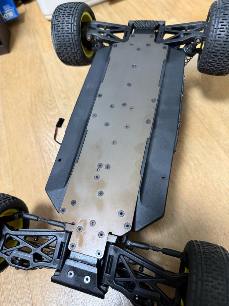 4WD RC카] 요코모 BMAX4 III (오래되었으나 하이엔드급 버기카)--6