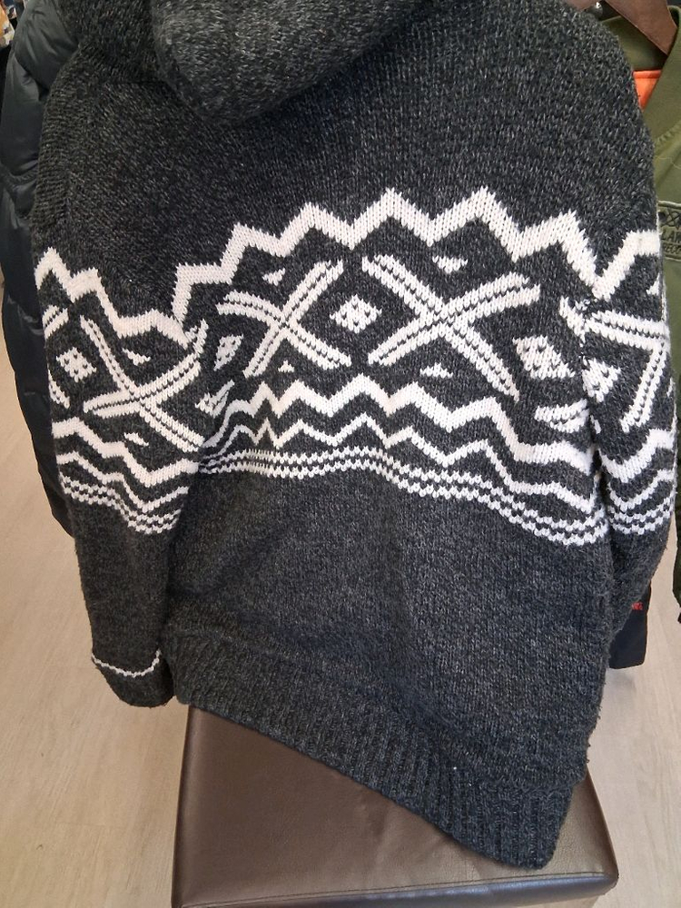 돌체앤가바나 니트 가디건--1