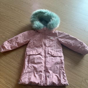 뉴발란스키즈 여아패딩 110