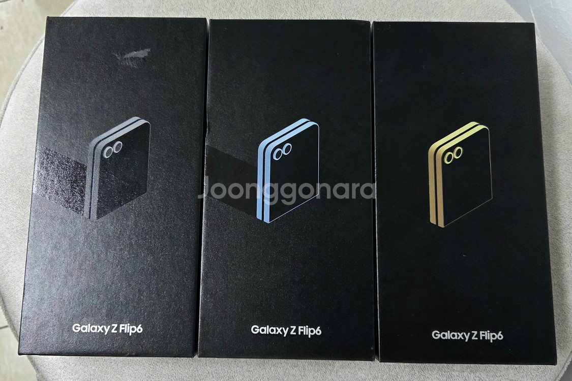 갤럭시 Z플립6_256G 단순개봉 자급제 새 폰 판매 합니다.[71,9만]--0