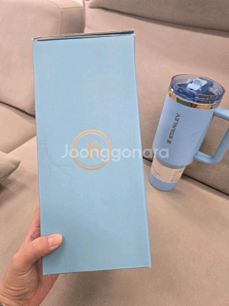 스탠리 퀜처 프로투어 텀블러 40oz (1.18L)--1