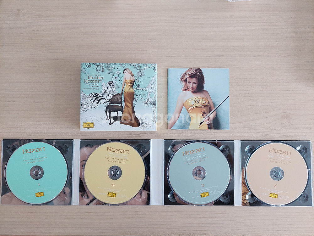 (클래식)안네소피무터 모차르트 바이올린 소나타 4CD(미사용)--2