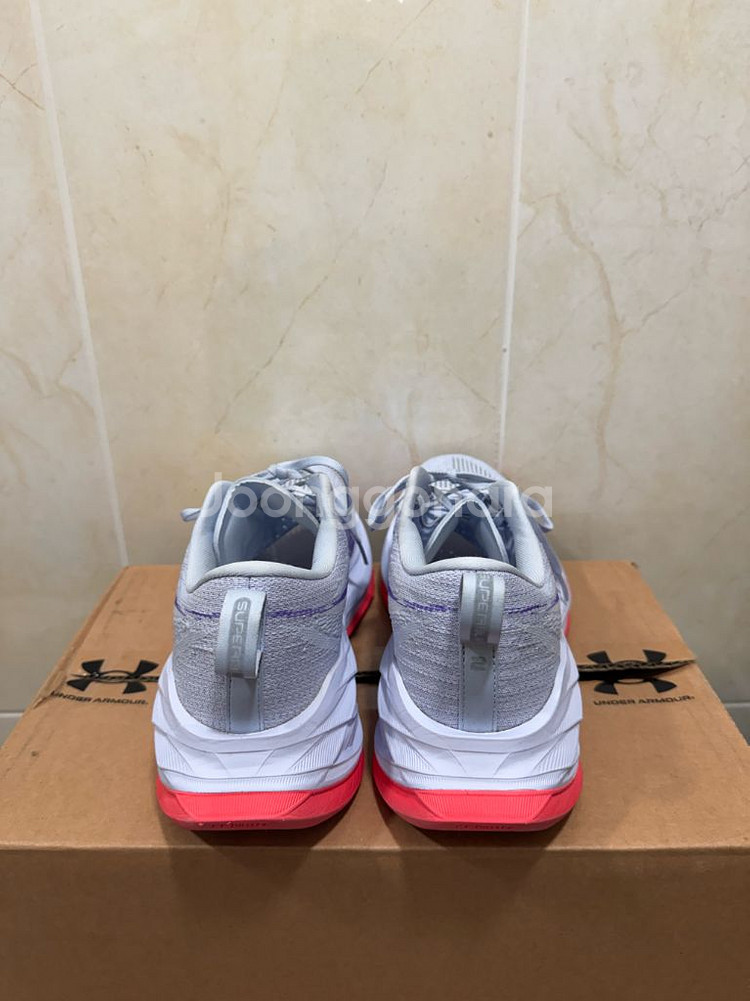 아식스 슈퍼블라스트2 러닝화 270mm--1