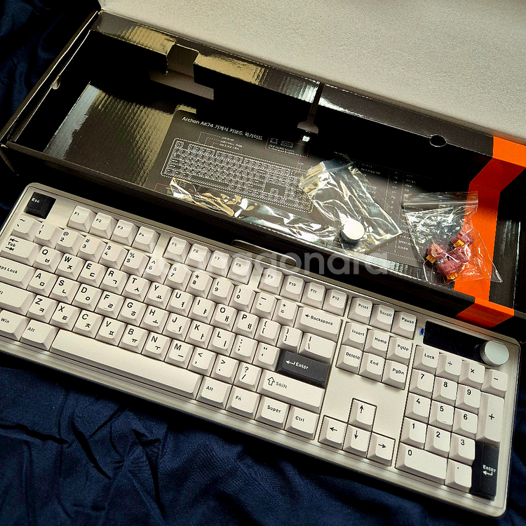 프리플로우 Archon AK74 104키 무선 기계식 키보드--0