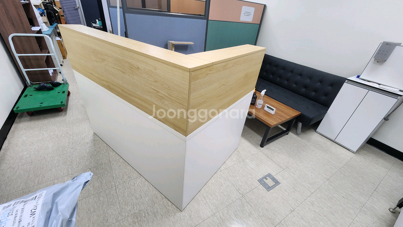 필웰 카운터 데스크 책상 상태 a급--1