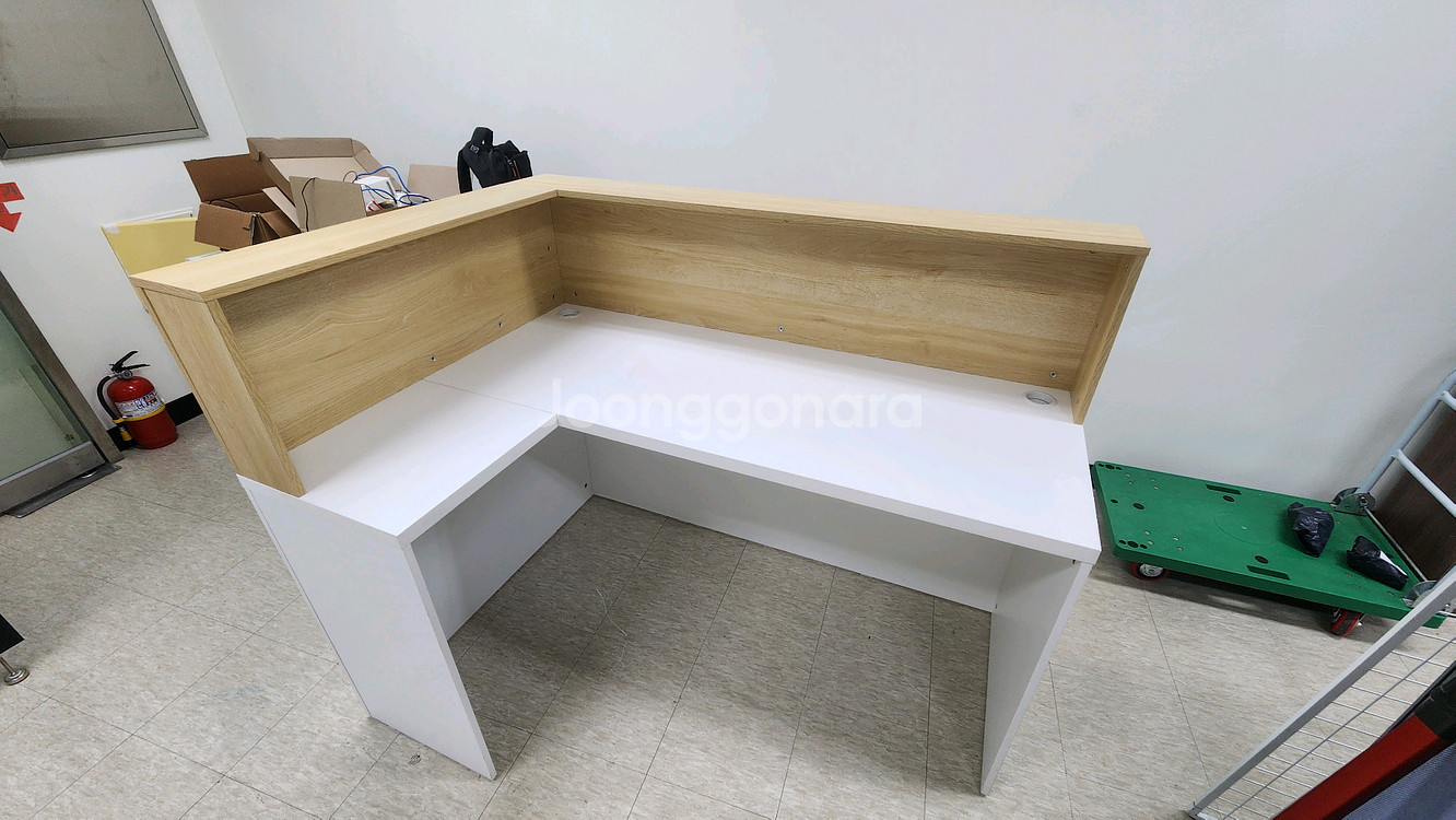 필웰 카운터 데스크 책상 상태 a급--0