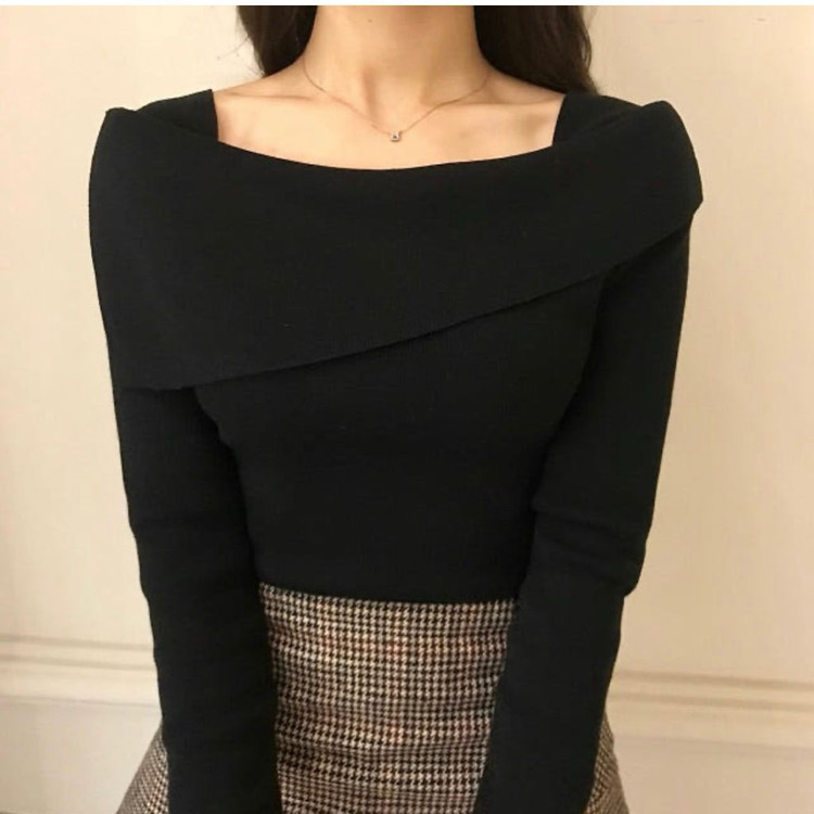 슬림핏 사선 언발 스퀘어넥 오프숄더 니트티 블랙--1