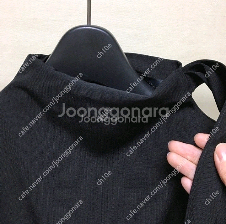 (정품) 자라 타이 스카프 블라우스 S 팝니다--1