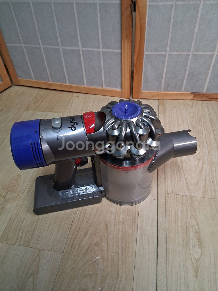 다이슨 V8 무선청소기 세트--0