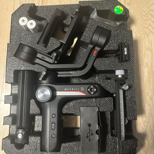 지윤테크 위빌S짐벌 풀박스 팝니다