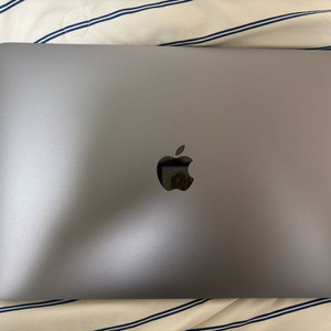 맥북 프로 13 M1 / 16GB / 1TB / 터치바 / 배터리 88% (상태 좋음)