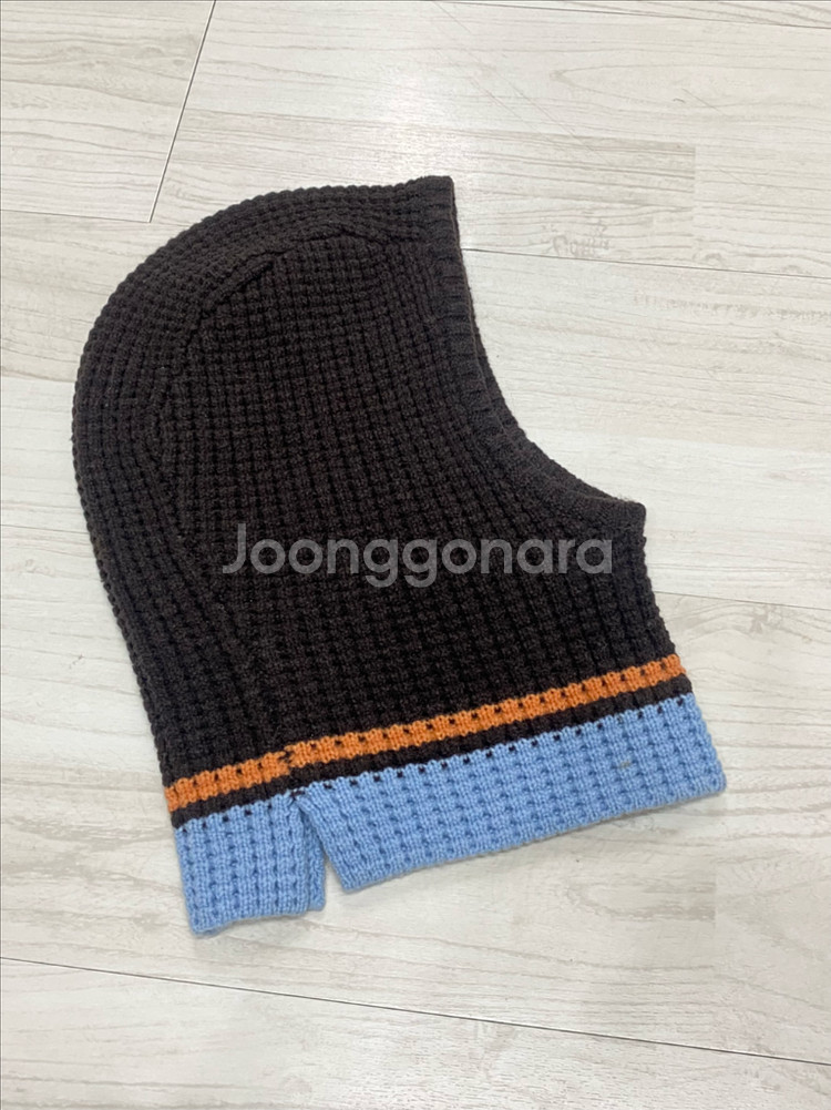 마르니 X 유니클로 니트 비라클라바 브라운--1