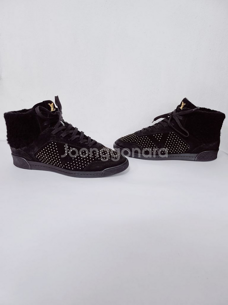 루이비통 LV/V 로고 여성스니커즈 35.5/225--2