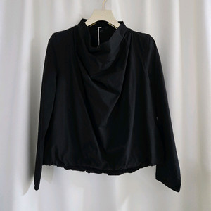 텍달린새상품 ㅡ 코스 드레이프 벌룬 블라우스