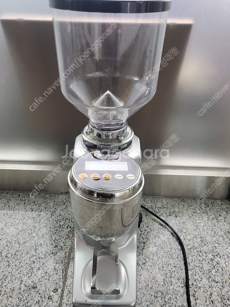 [판매] Quamar 쿼마 커피 그라인더 M80 실버--0