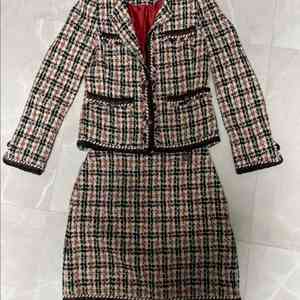 라인 트위드 셋업